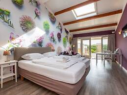 Stylish Zeeland Stay BBQ