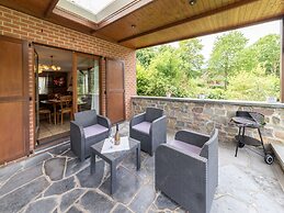 Magnificent Home in Tilf With Garden