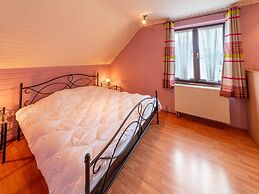 Magnificent Home in Tilf With Garden