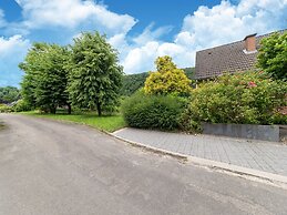 Magnificent Home in Tilf With Garden