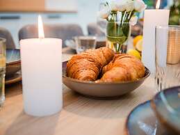 Spacious Holiday Home in Voorhuizen With Terrace