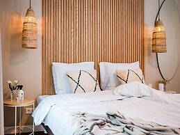Spacious Holiday Home in Voorhuizen With Terrace