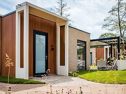 Spacious Holiday Home in Voorhuizen With Terrace