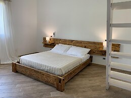 Charming Villa With Swimming Pool