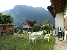 Holiday Home in Lombardy by Lake Idro
