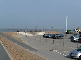 Lively Apartment in Nessmersiel