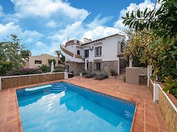 Great Holiday Home in Benissa With Pool