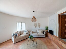 Great Holiday Home in Benissa With Pool