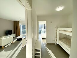 Apartment in Nieuwpoort With Terrace