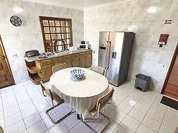 Quinta Martin Modern Retreat