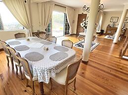 Quinta Martin Modern Retreat