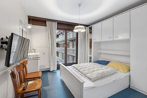 Apartment With Nice Sea-views