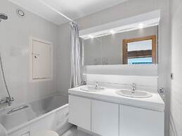 Apartment With Nice Sea-views