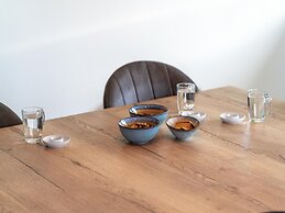 Modern Holiday Home in Scherpenisse With Sauna