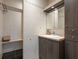 Nice Apartment on the 4th Floor for Family