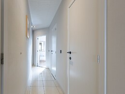 Nice Apartment on the 4th Floor for Family