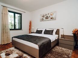 Brdar Comfortable Holiday Residence