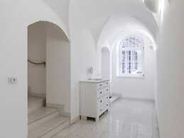 Perwanger Modern Retreat