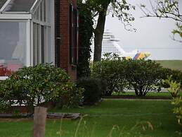 Holiday Home Hooge Warf