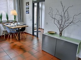 Christel Modern Retreat