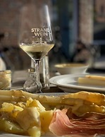 Christel Modern Retreat