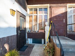 Cosy Apartment in Sibratsgfall With Garden