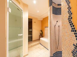 Apartment in Langenfeld With Infrared Sauna