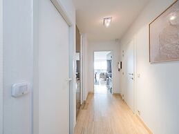 Bright Apartment With the Terrace