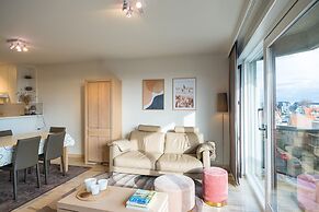Bright Apartment With the Terrace