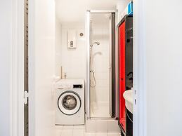 Apartment in Oostduinkerke With Garage