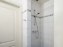 Luxury Holiday Home With Private Garden