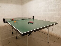 Luxury Holiday Home With Private Garden