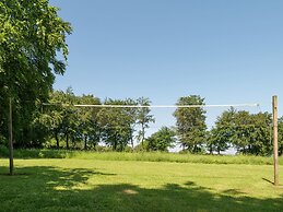 Luxury Holiday Home With Private Garden