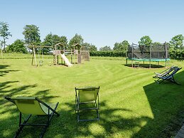 Luxury Holiday Home With Private Garden