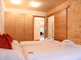 Tasteful Apartment in Elzach-yach