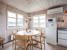 6 Person Holiday Home in Henne