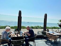 Holiday Home Near the Beach on the Oosterschelde