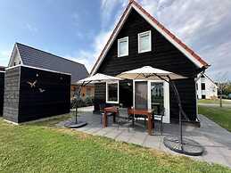 Holiday Home Near the Beach on the Oosterschelde