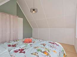 Holiday Home Near the Beach on the Oosterschelde