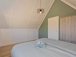 Holiday Home Near the Beach on the Oosterschelde