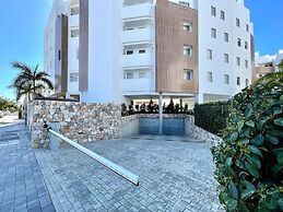 Apartment With Shared Pool in Playa Granada