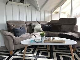Hein Muck Modern Retreat