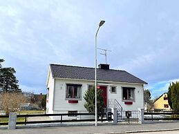 3 Person Holiday Home in Mariestad-by Traum
