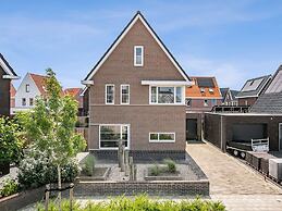 Tasteful Holiday Home in Middelburg With Garden