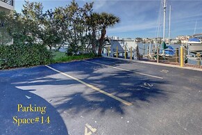 2 Bedroom Waterfront Pool Side!