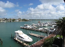 2 Bedroom Waterfront Pool Side!