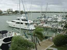 2 Bedroom Waterfront Pool Side!