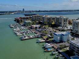 2 Bedroom Waterfront Pool Side!