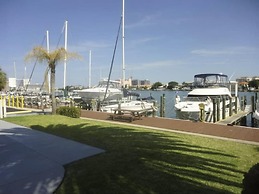 2 Bedroom Waterfront Pool Side!