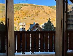 Spacious Chalet in Les Deux Alpes